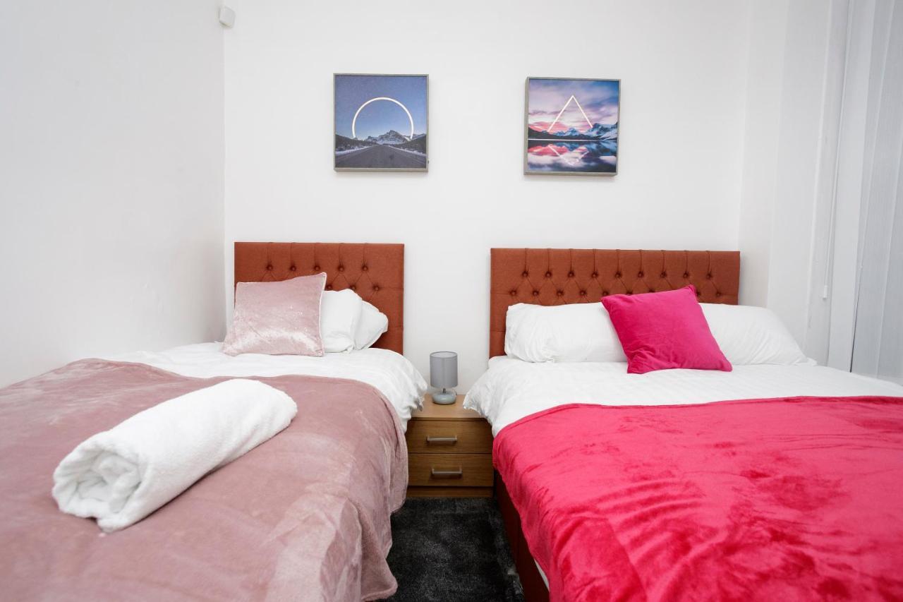 Kirkstall Serviced Apartments Leeds Leeds  Exteriör bild