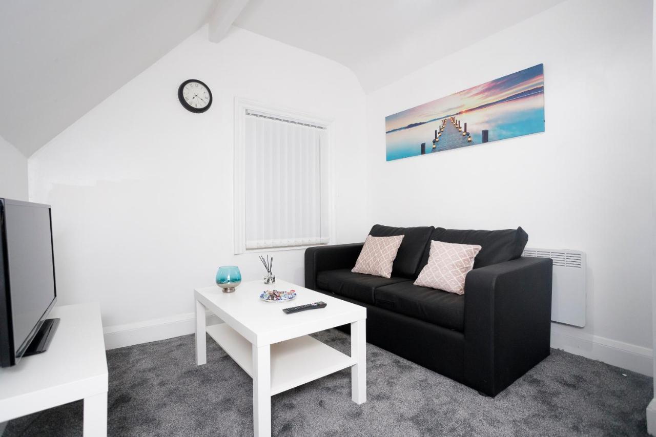 Kirkstall Serviced Apartments Leeds Leeds  Exteriör bild