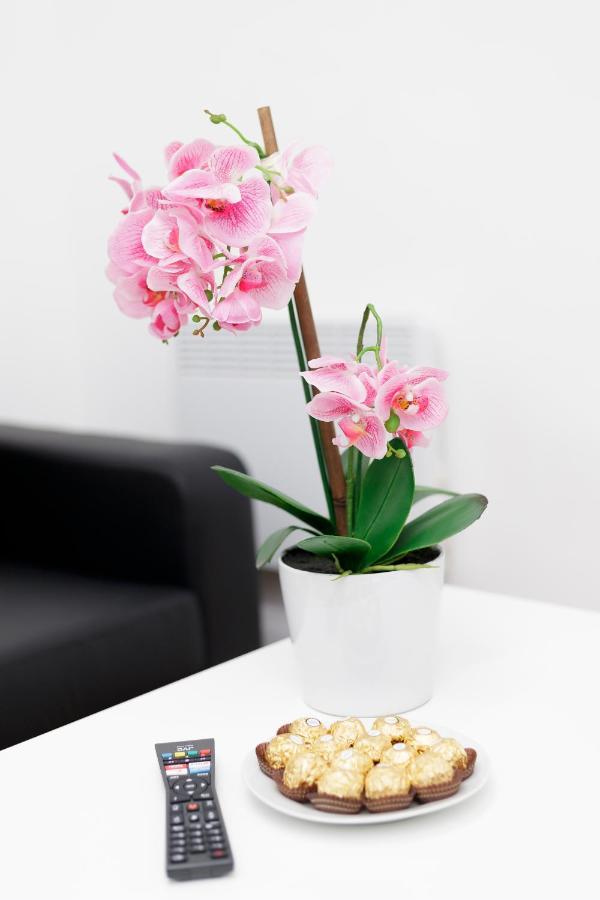 Kirkstall Serviced Apartments Leeds Leeds  Exteriör bild