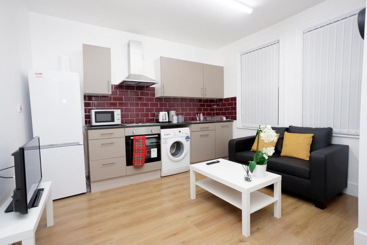 Kirkstall Serviced Apartments Leeds Leeds  Exteriör bild