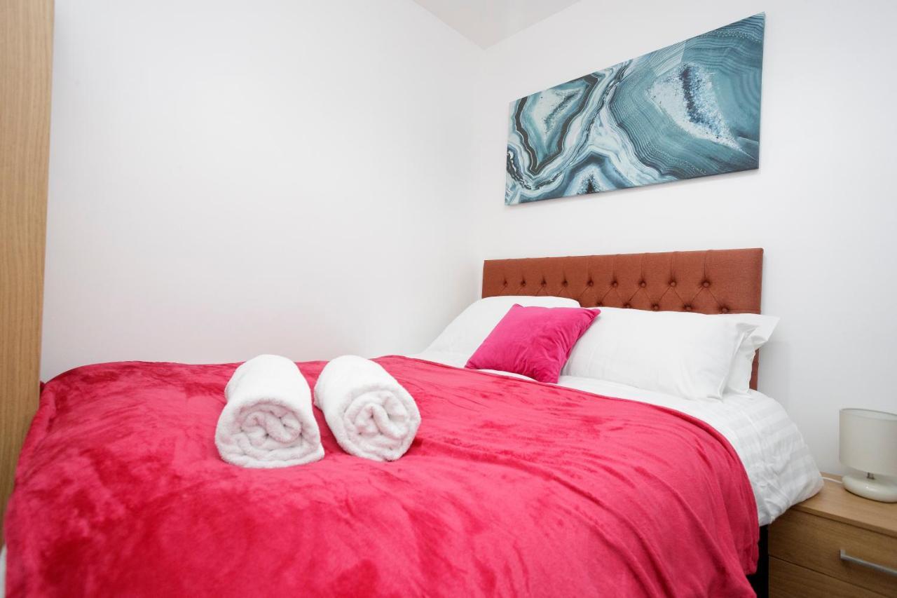 Kirkstall Serviced Apartments Leeds Leeds  Exteriör bild
