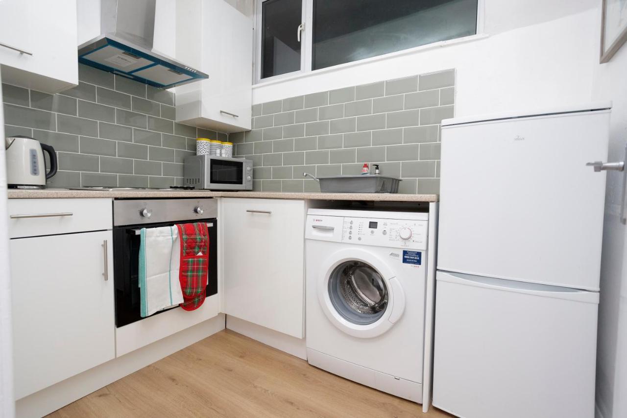 Kirkstall Serviced Apartments Leeds Leeds  Exteriör bild